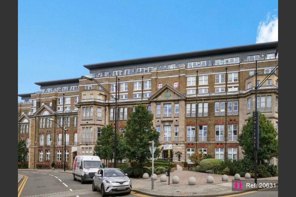 IATA 20631 2 bedroom duplex for sale Cadogan Road, London