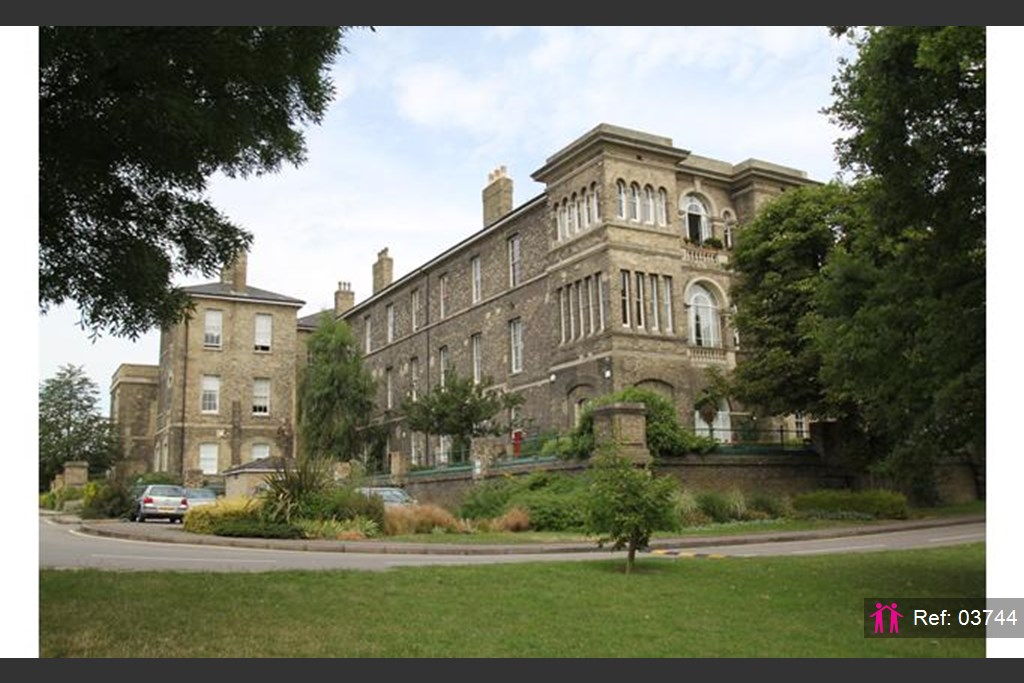 Royal Herbert Pavilions, Gilbert Close, London